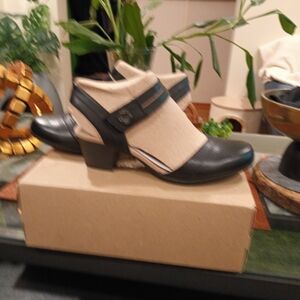 Clarks Black and Cream Heeled Shoes